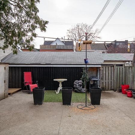 Ferienwohnung Very Cozy & Comfortable In Downtown Toronto Great Value! Exterior foto