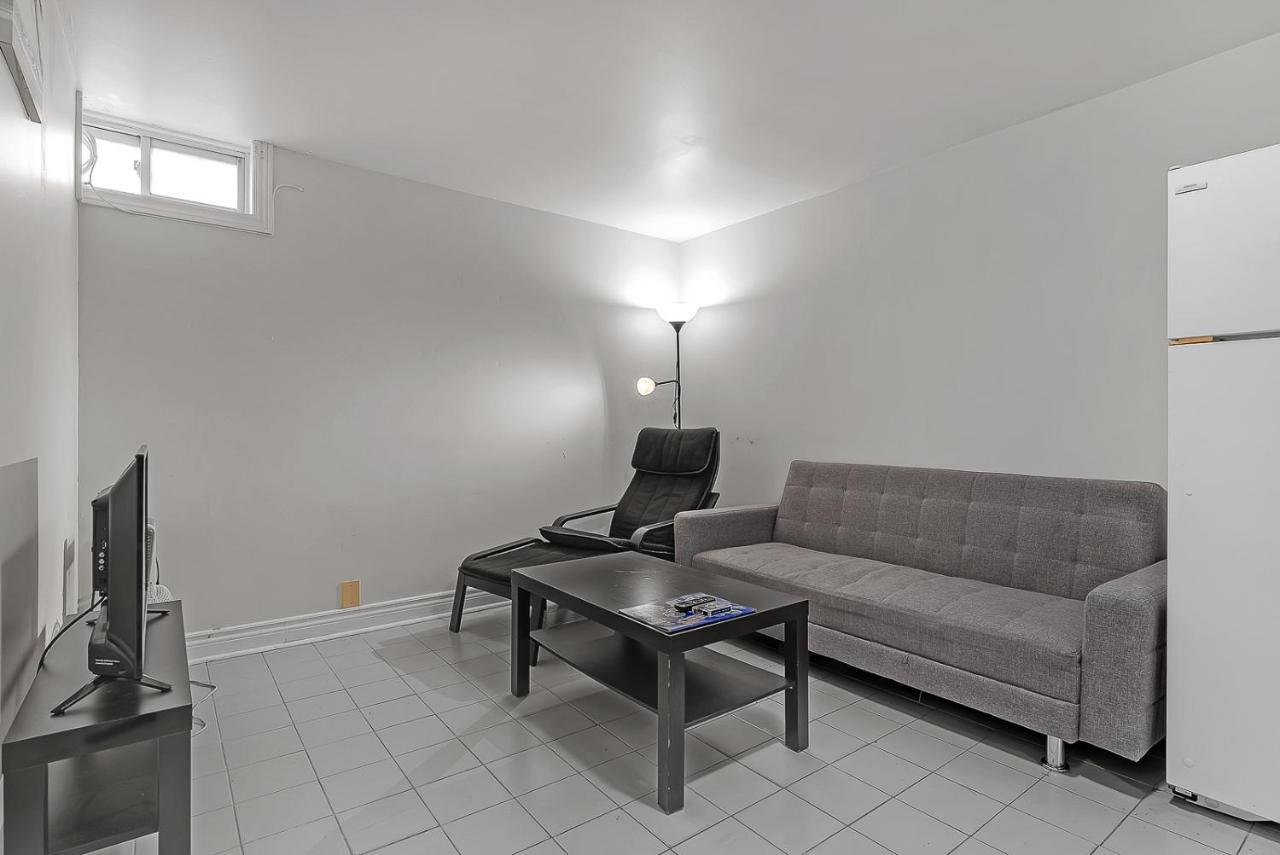 Ferienwohnung Very Cozy & Comfortable In Downtown Toronto Great Value! Exterior foto